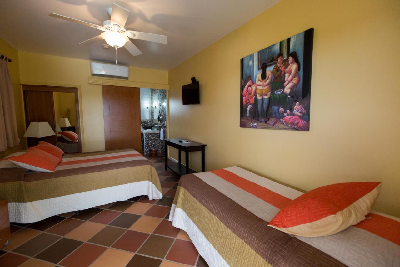 Hotel Casa Amarilla 푼타 차메 외부 사진